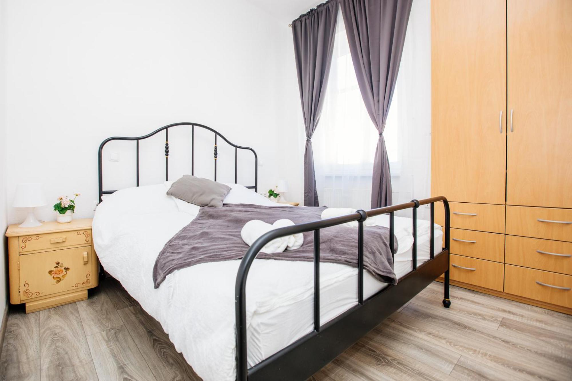 Central View Point Apartment Ljubljana Eksteriør billede